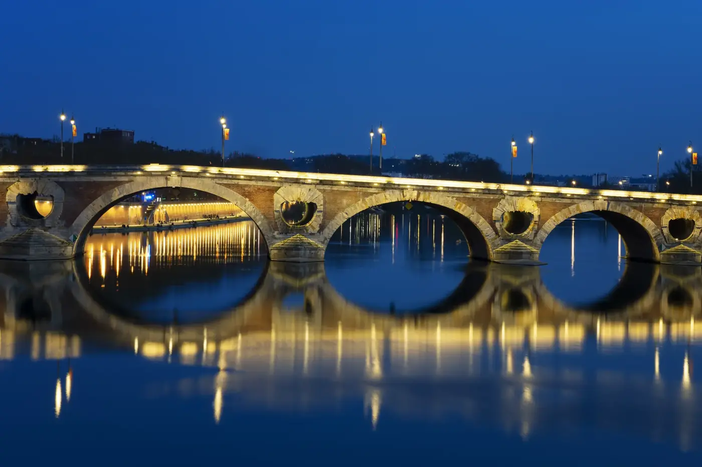 Pont Neuf Toulouse de nuit